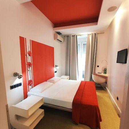 Hostal Santa Ana Colors مدريد المظهر الخارجي الصورة