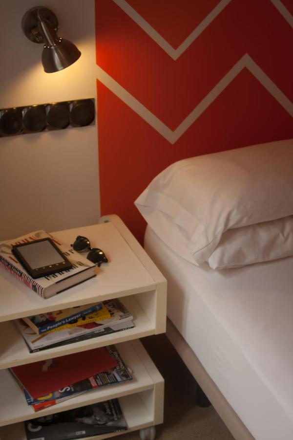 Hostal Santa Ana Colors مدريد المظهر الخارجي الصورة