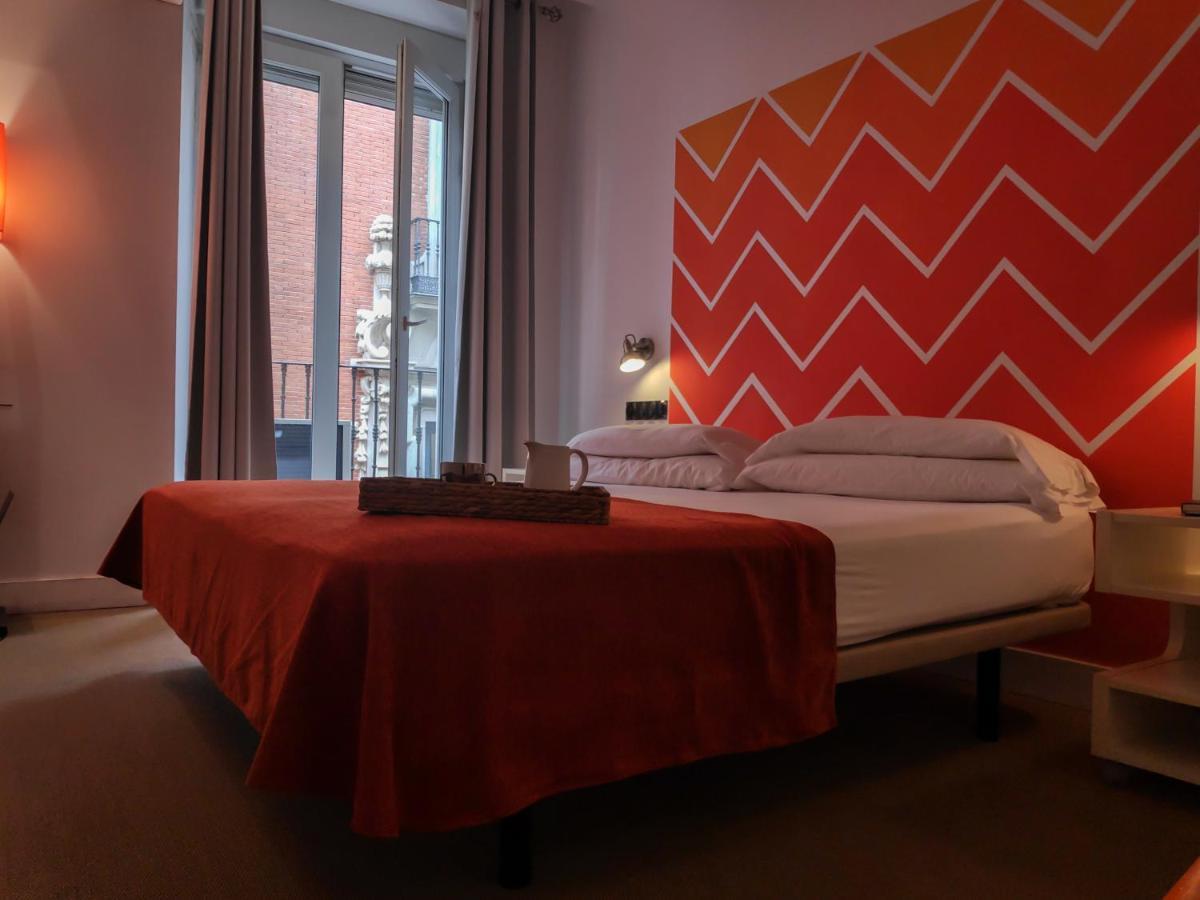 Hostal Santa Ana Colors مدريد المظهر الخارجي الصورة