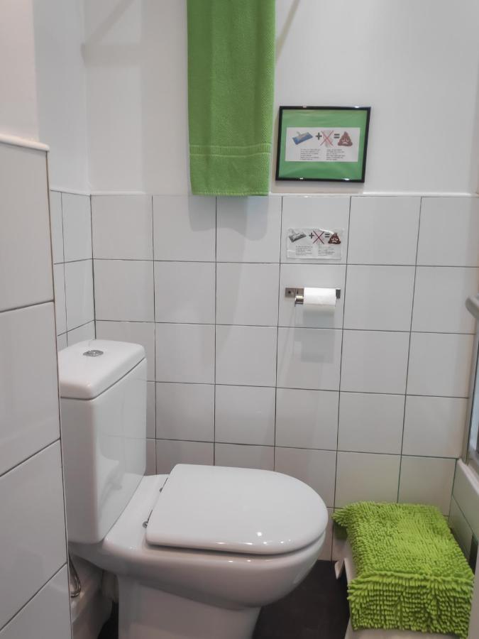Hostal Santa Ana Colors مدريد المظهر الخارجي الصورة