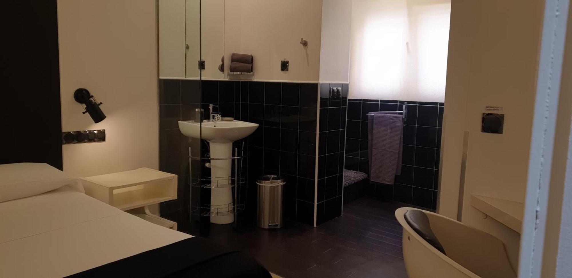 Hostal Santa Ana Colors مدريد المظهر الخارجي الصورة