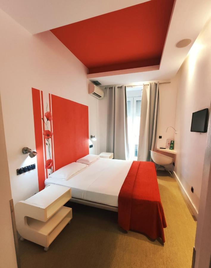 Hostal Santa Ana Colors مدريد المظهر الخارجي الصورة
