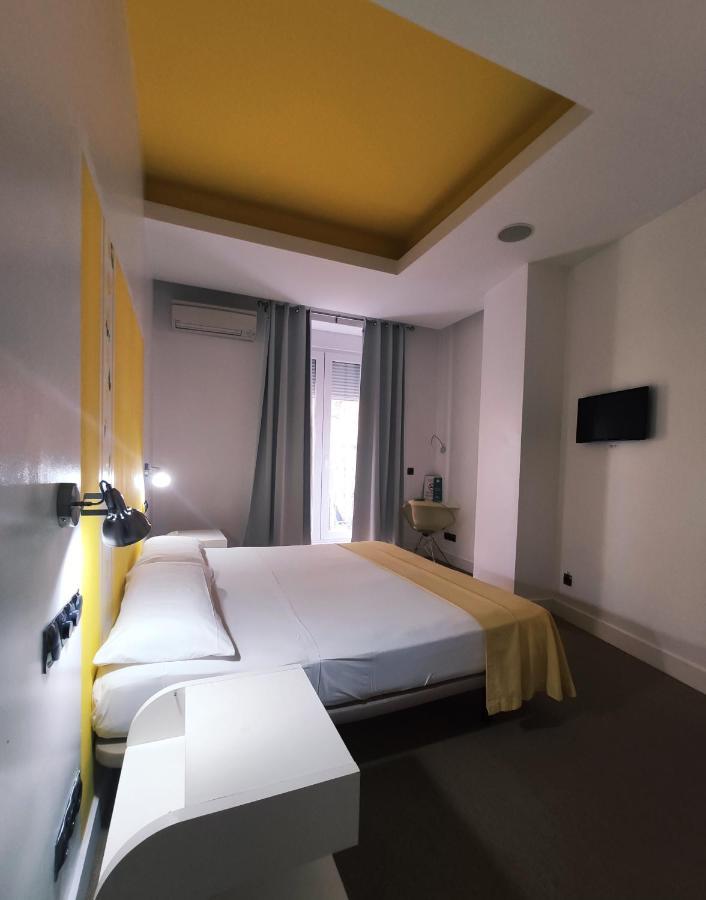 Hostal Santa Ana Colors مدريد المظهر الخارجي الصورة